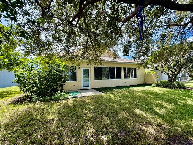 Building Photo - 6008 SE Walkers Cay Ct