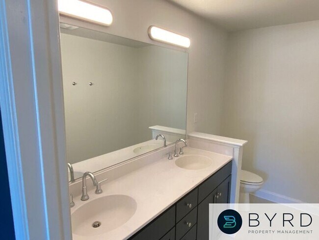 Building Photo - 6836 Leire Ln