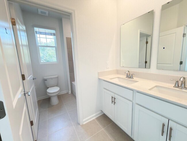 Building Photo - 2497 Spring Tune Aly