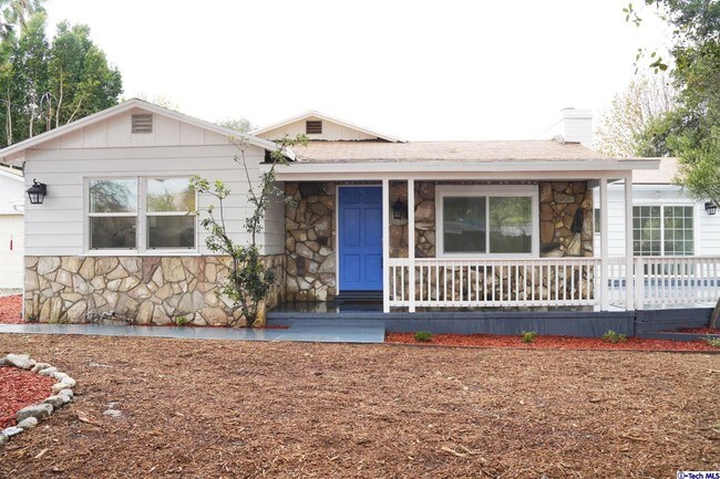 Building Photo - 10653 Oro Vista Ave