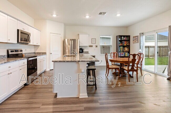 Building Photo - 8429 Falcon Meadow Dr