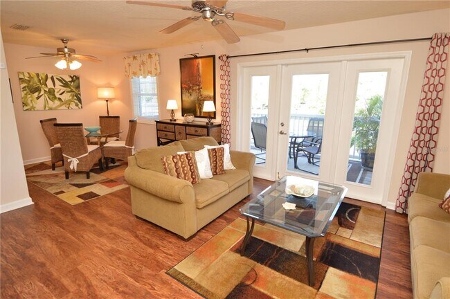 Building Photo - 3889 Pompano Dr SE