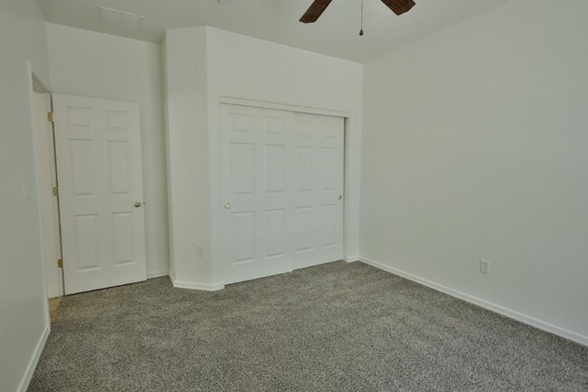 Building Photo - Rancho Sahuarita