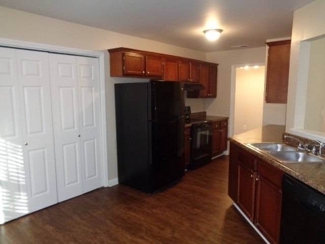 Building Photo - 1578 Laurel Ledge Dr
