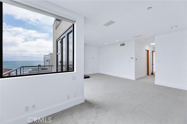 Building Photo - 129 20th St