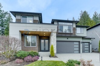 Building Photo - 24308 NE 24th St