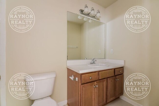 Building Photo - 5131 Thornton Knoll Way