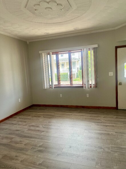 Building Photo - 1714 McDonough Ave