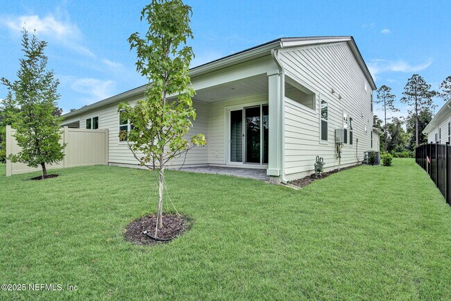 Building Photo - 311 Bay Lk Dr