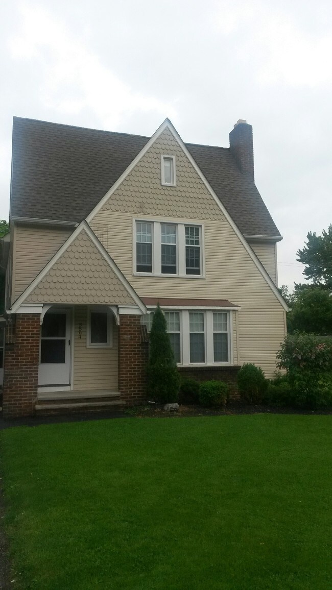 3564 Ingleside Rd 3564 Ingleside Rd Shaker Heights OH 44122