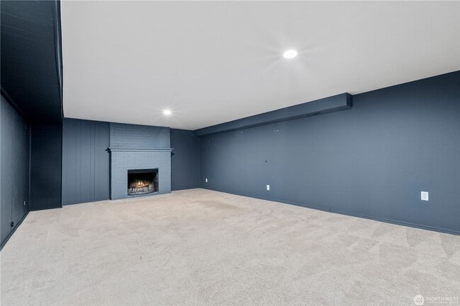 Building Photo - 3Bd/1.75Ba Seattle House