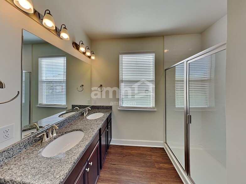 Building Photo - 4301 Spregan Way
