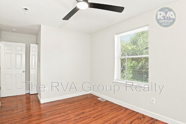 Building Photo - 3517 Briel St
