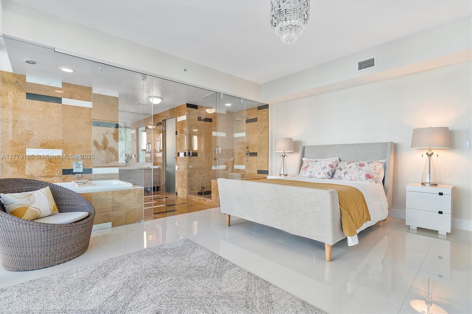 Building Photo - 3737 Collins Ave