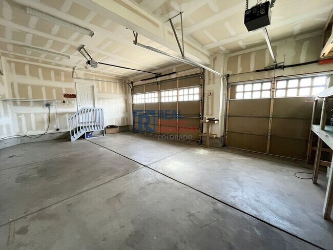 Building Photo - 3601 Vestal Loop