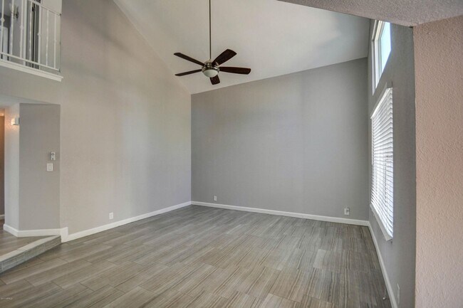 Building Photo - Offering 3 spacious bedrooms, 2.5 baths, l...