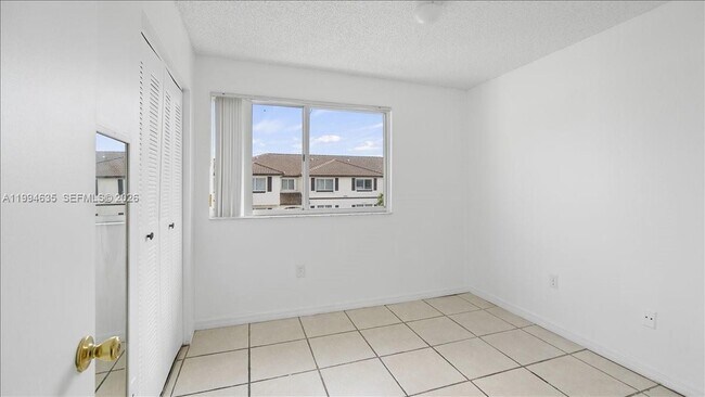 Building Photo - 8625 SW 152nd Ave