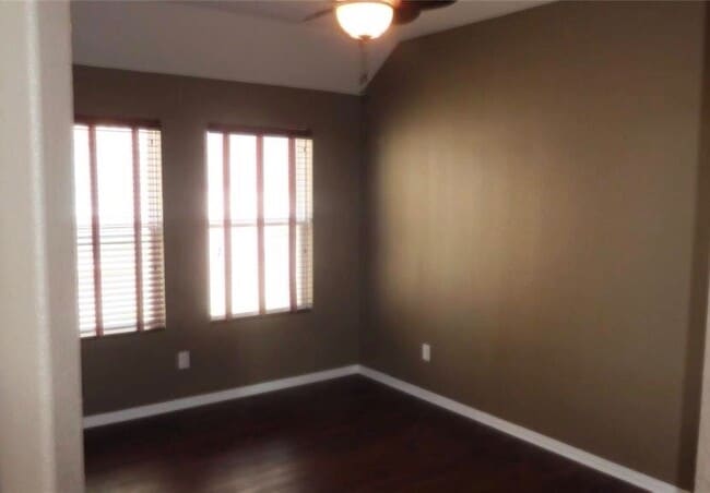 Building Photo - 5011 Forest Hurst Glen