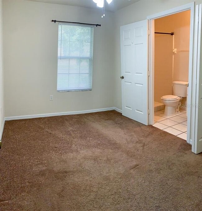 Building Photo - 3901 SW 27th St