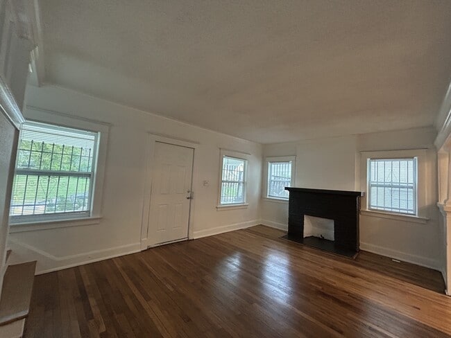 Building Photo - 4010 Bellefontaine Ave