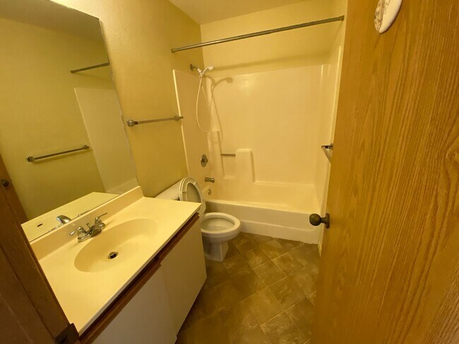 Building Photo - 98-943 Moanalua Rd #1703