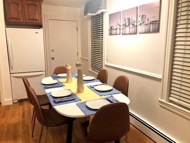 Building Photo - 12 Riverdale St