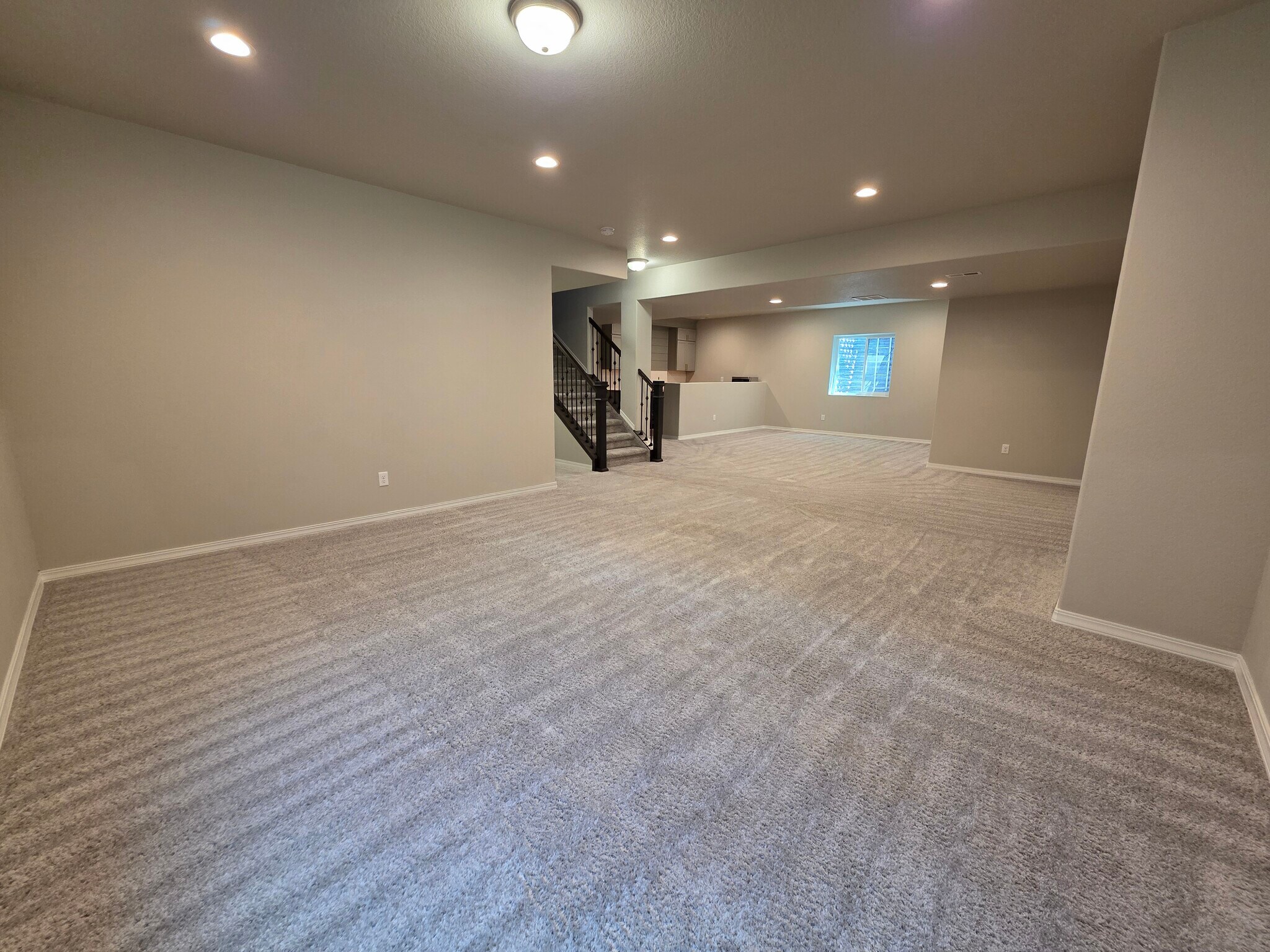Building Photo - 10258 Sharon Springs Dr