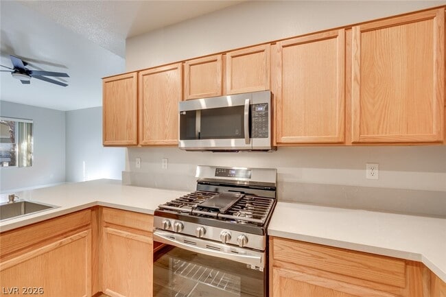 Building Photo - 1008 Domnus Ln