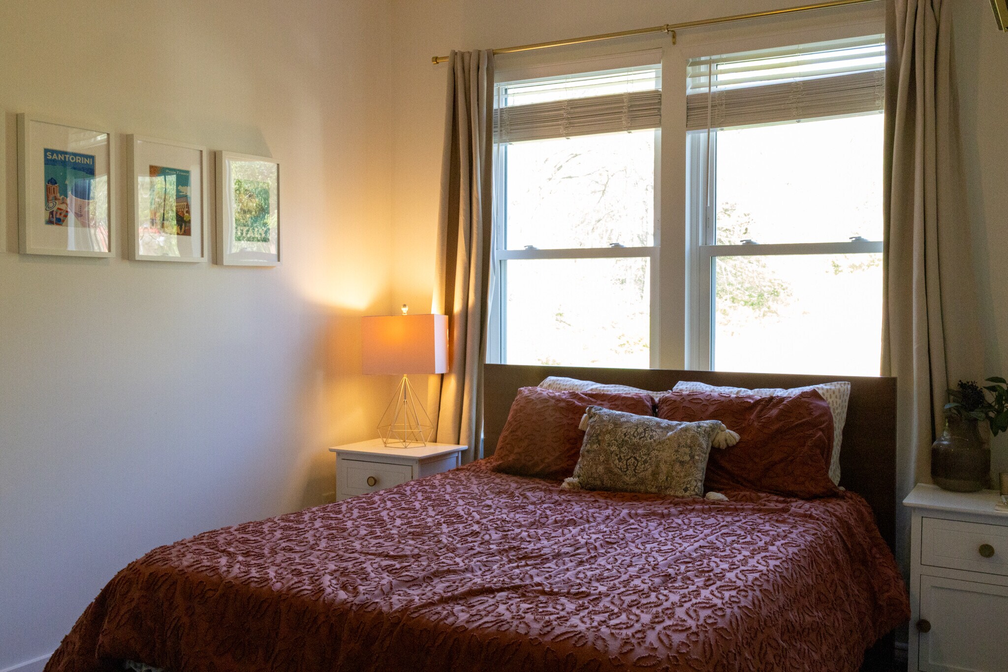 Building Photo - 3051 Hillside Rd