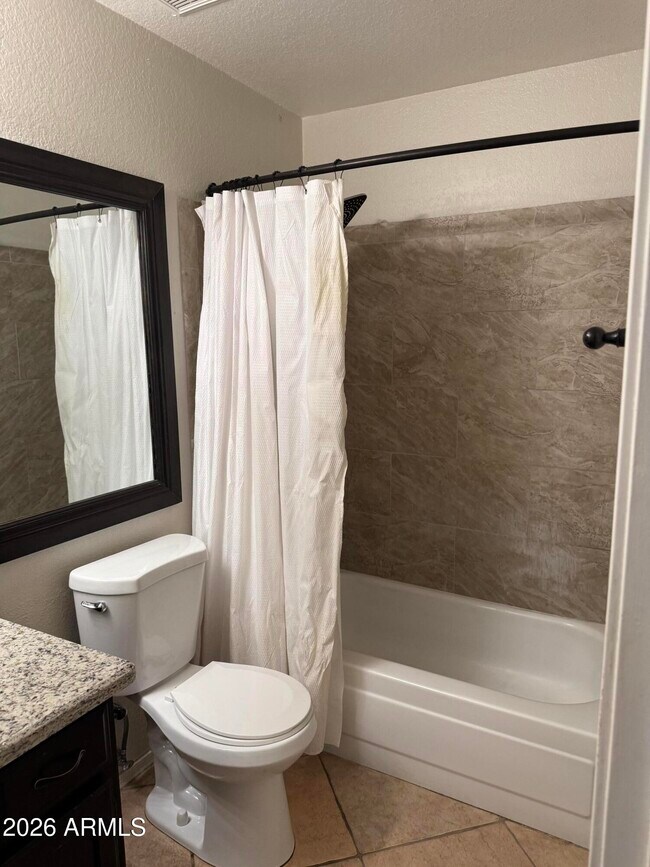 Building Photo - 4230 E Saltsage Dr