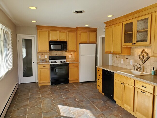 Building Photo - 1014 W Eula Ct