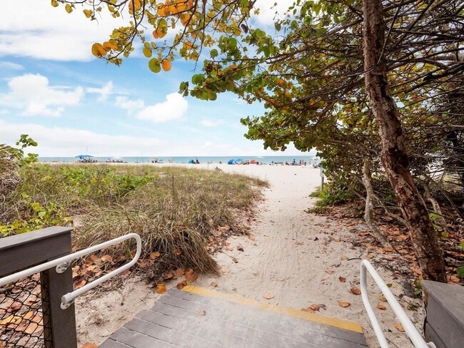 Building Photo - 109 Shore Rd