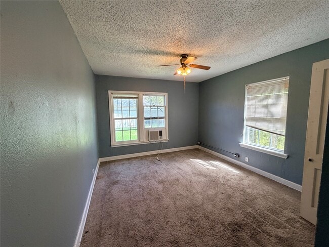 Building Photo - 1410 15th St