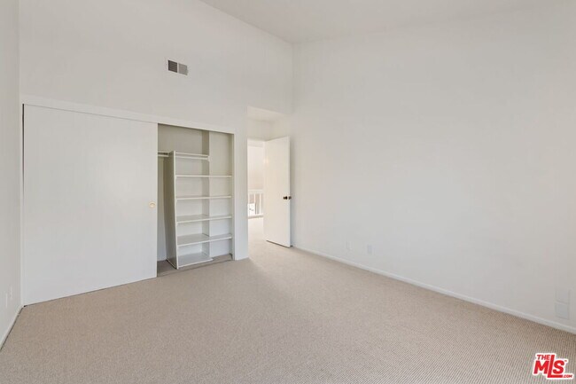 Building Photo - 1631 Michael Ln