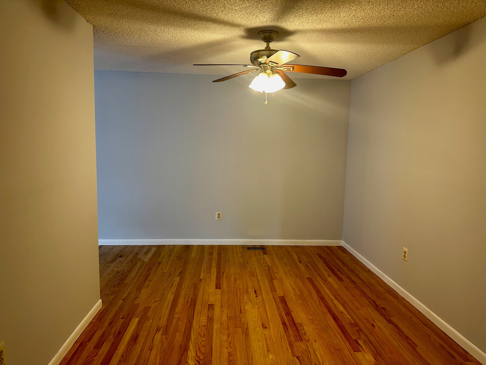 Building Photo - 99 Thoreau Dr