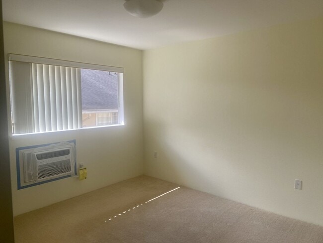 Building Photo - 3 bedroom 2 bath Townhome Mililani Mauka G...