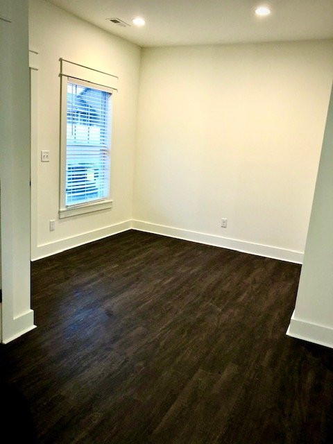 Building Photo - 3 BD 3 BA with Bonus Room or 4th Bedroom