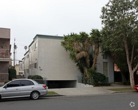 Building Photo - 1418 12th St