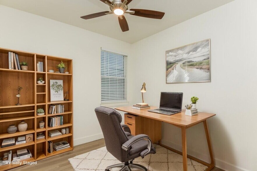 Building Photo - 7173 9th Hole Dr