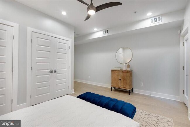 Building Photo - 525 Kennedy St NW