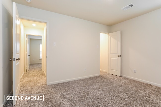 Building Photo - 9632 Sierra Grande Dr