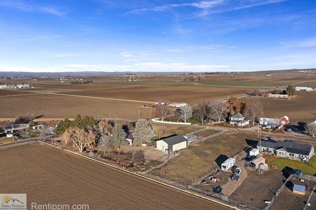 Building Photo - 29442 Parma Rd