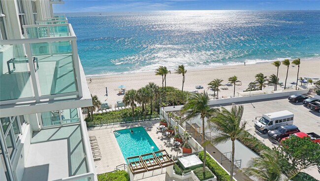 Building Photo - 3550 Galt Ocean Dr