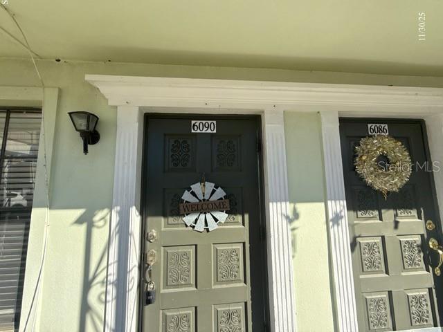 Building Photo - 6090 Village Cir S