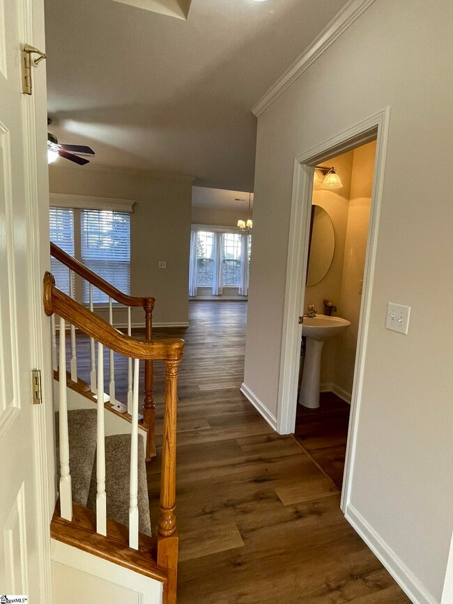 Building Photo - 361 Moonstone Dr