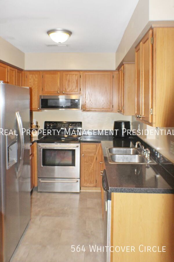 Building Photo - 564 Whitcover Cir