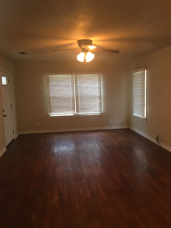 Primary Photo - 1503 N Cleveland Ave