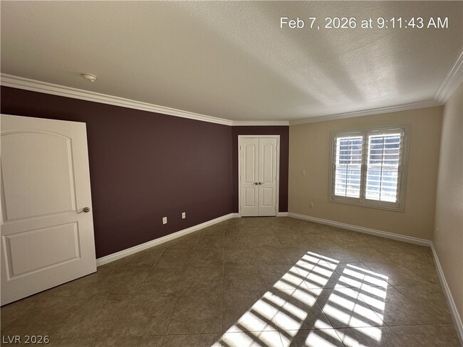 Building Photo - 1150 N Buffalo Dr