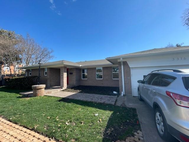 Building Photo - 3316 Walnut Hill Ln