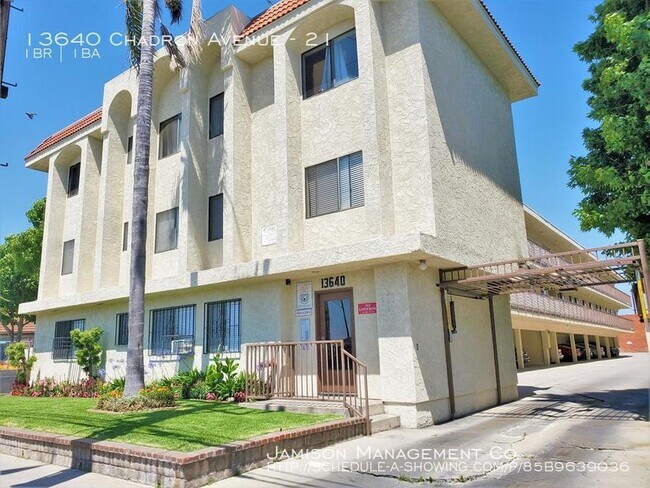 Primary Photo - 13640 Chadron Ave